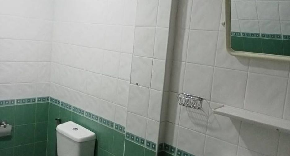 For sale 4 bedrooms retail Space in Hua Hin, Prachuap Khiri Khan