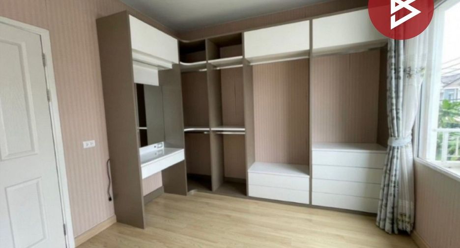 For sale 4 bedrooms house in Bang Phli, Samut Prakan