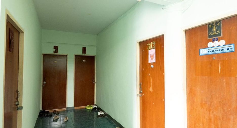 For sale 51 bedrooms apartment in Bangkok Noi, Bangkok