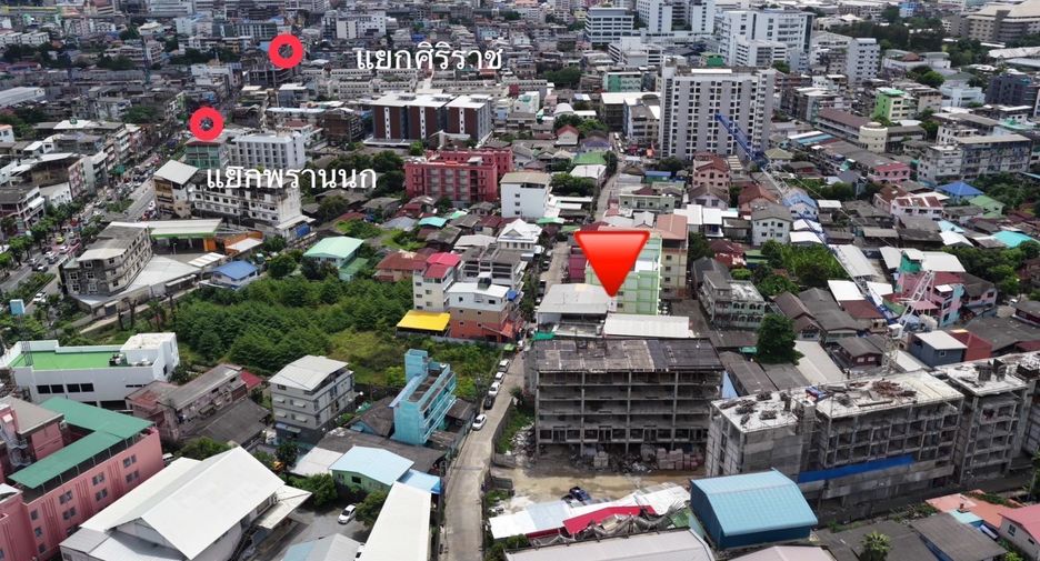 For sale 51 bedrooms apartment in Bangkok Noi, Bangkok