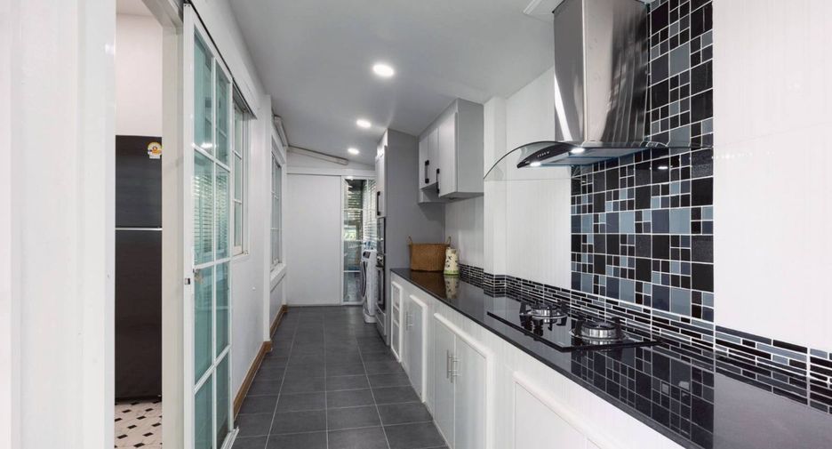 For sale 3 bedrooms house in Doi Saket, Chiang Mai