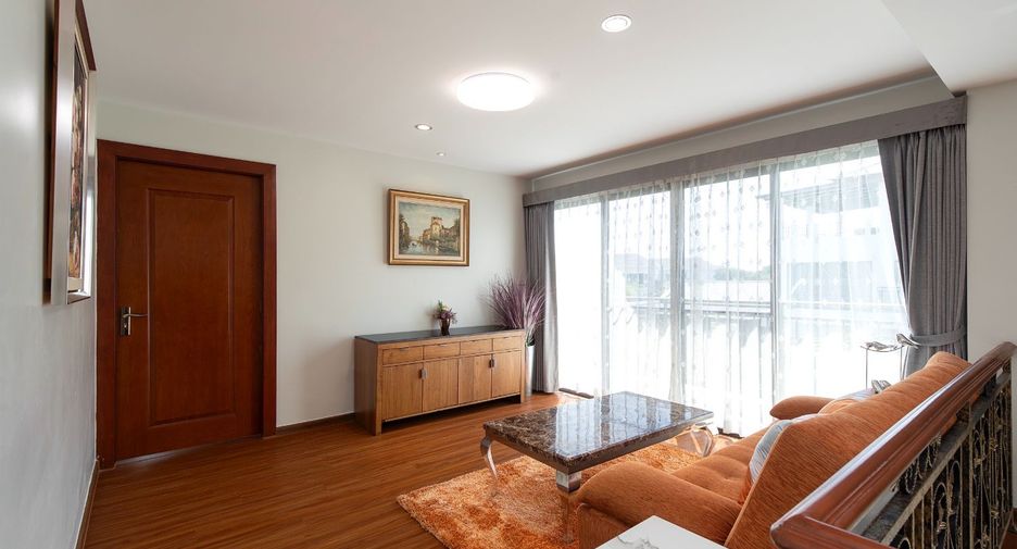 For rent 6 bedrooms house in Prawet, Bangkok