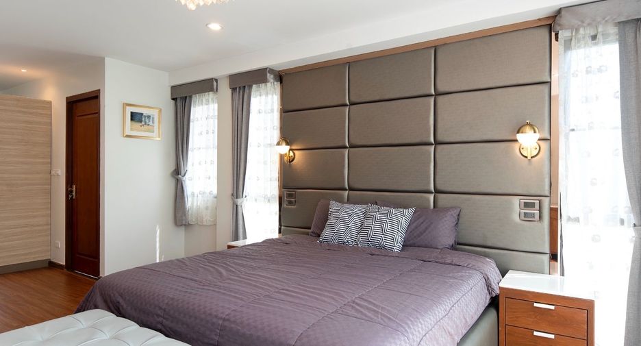 For rent 6 bedrooms house in Prawet, Bangkok