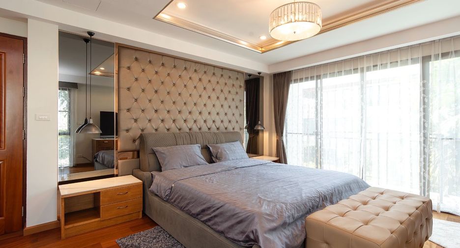 For rent 6 bedrooms house in Prawet, Bangkok