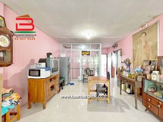 出售 6 卧室 商业空间 在 Khlong Luang, Pathum Thani