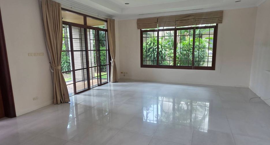For rent and for sale 4 bedrooms house in Suan Luang, Bangkok