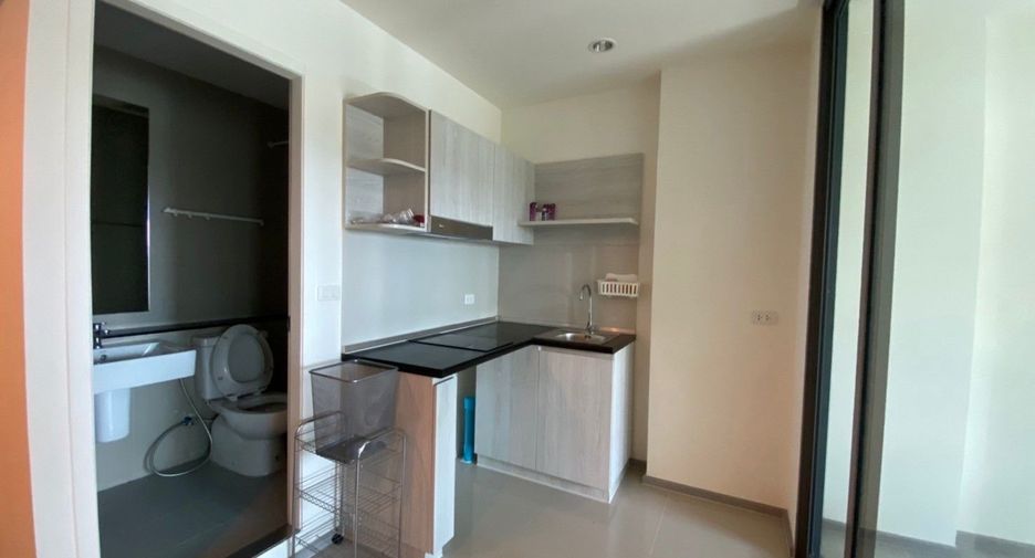 For sale 2 bedrooms condo in Phasi Charoen, Bangkok