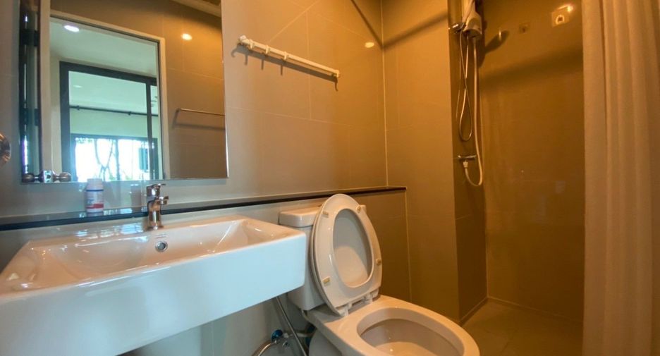 For sale 2 bedrooms condo in Phasi Charoen, Bangkok