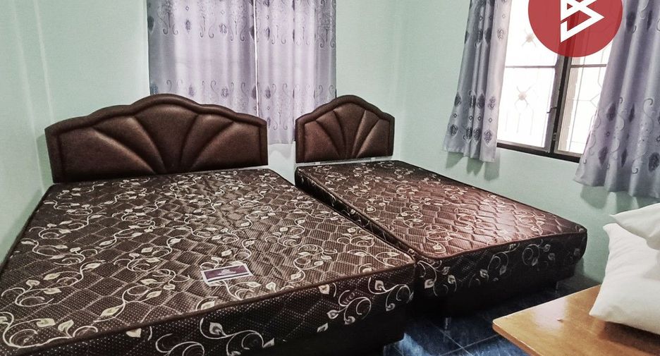 For sale 3 ベッドルーム house in Sattahip, Chonburi