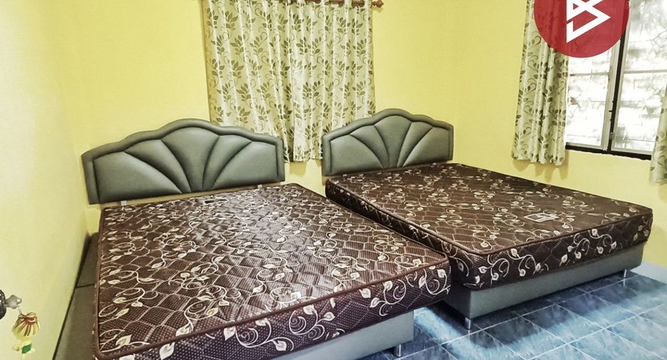 For sale 3 ベッドルーム house in Sattahip, Chonburi
