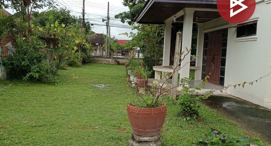 出售 公寓 独立屋 在 Mueang Lampang, Lampang
