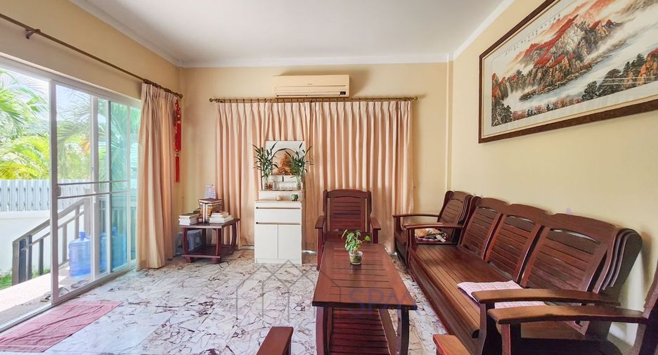 For sale 3 bedrooms villa in Hua Hin, Prachuap Khiri Khan