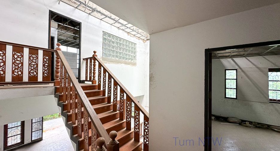 For sale 3 bedrooms townhouse in Mae Rim, Chiang Mai