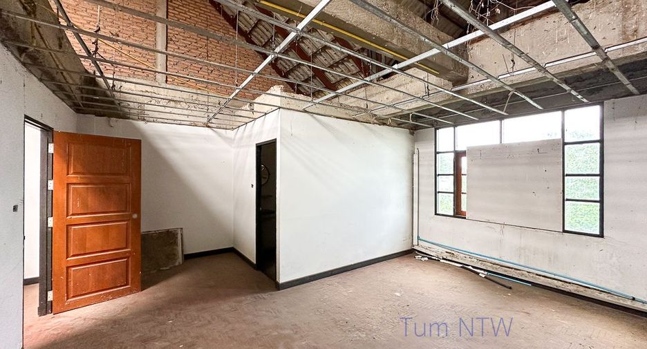 For sale 3 bedrooms townhouse in Mae Rim, Chiang Mai