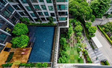 For sale 2 bedrooms condo in Khlong Toei, Bangkok