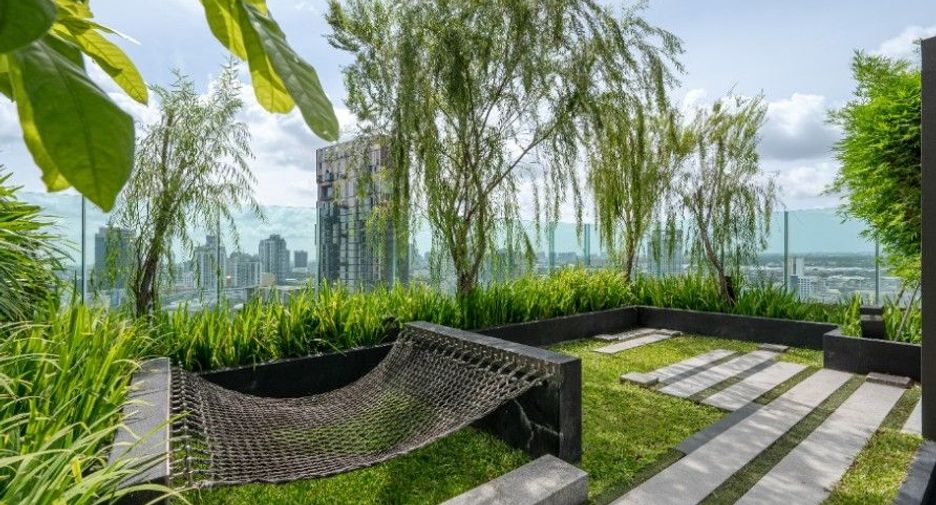 出售 2 卧室 公寓 在 Khlong Toei, 曼谷