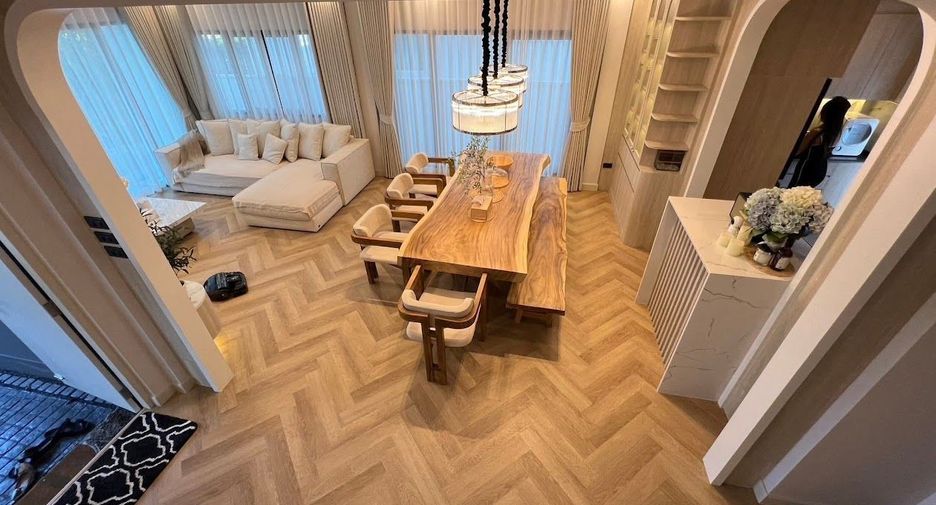 À louer et à vendre 5 chambres maison à Bang Phli, Samut Prakan