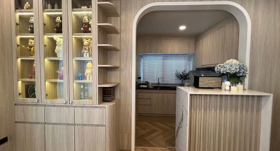 À louer et à vendre 5 chambres maison à Bang Phli, Samut Prakan