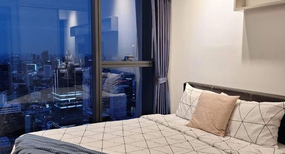 For rent and for sale 3 bedrooms condo in Sathon, Bangkok