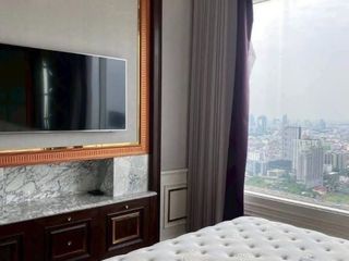 出租 和 出售 5 卧室 公寓 在 Watthana, 曼谷