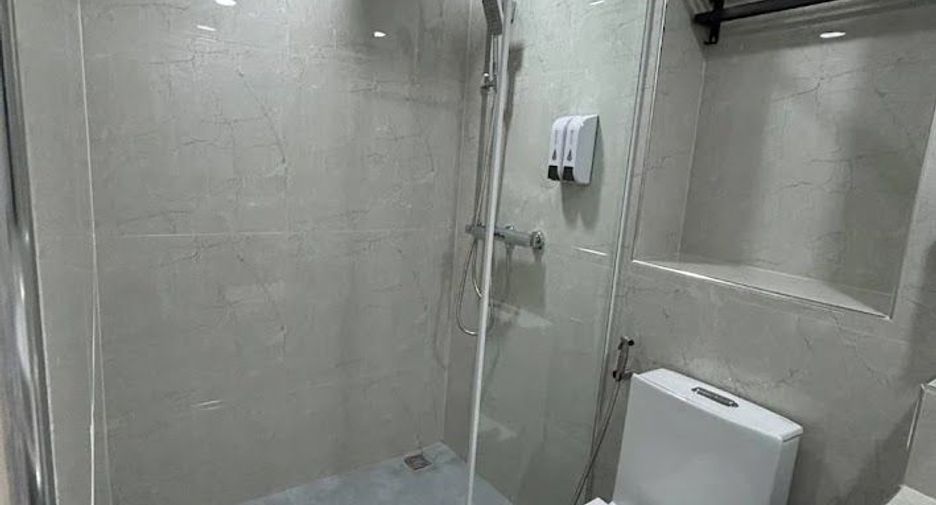 ขาย 40 ห้องนอน โรงแรม ใน วัฒนา, กรุงเทพฯ