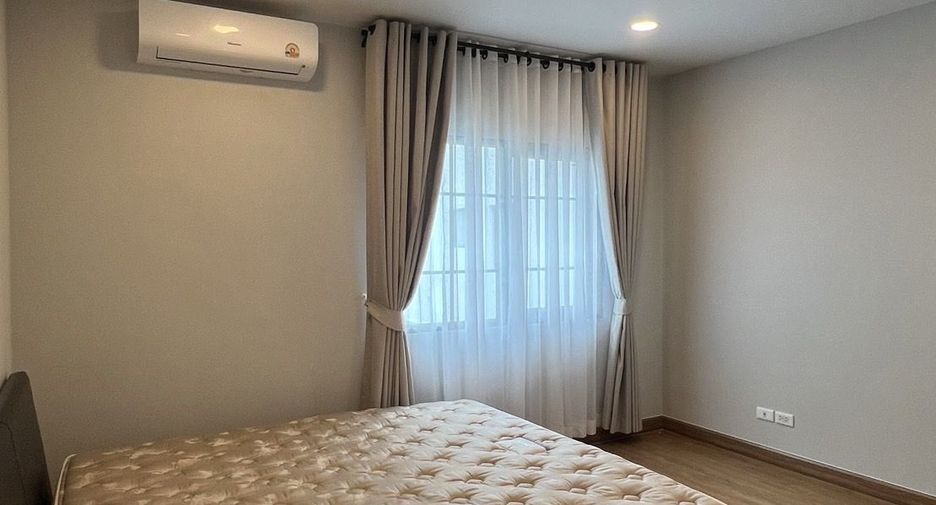 Аренда 4 спальни дом в Bang Phli, Самутпракан