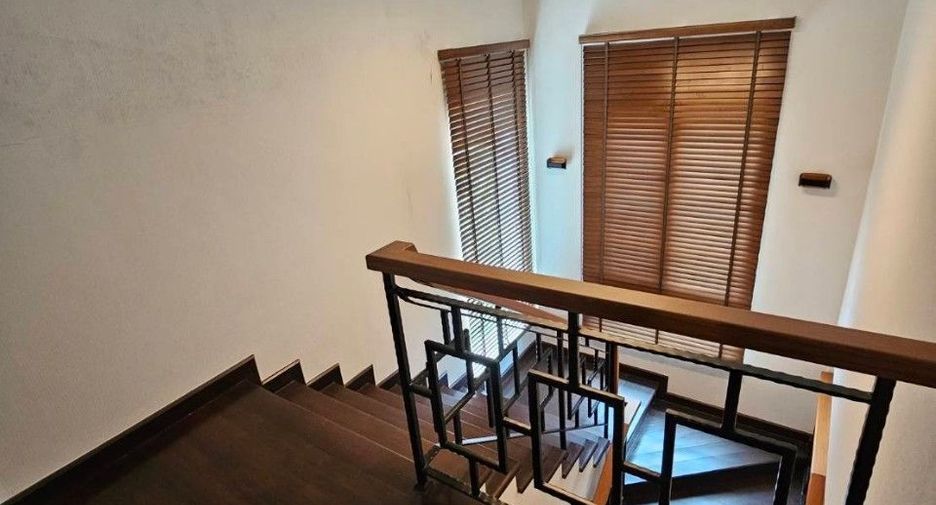 Haus zum Kauf mit 3 Zimmer in Chatuchak, Bangkok
