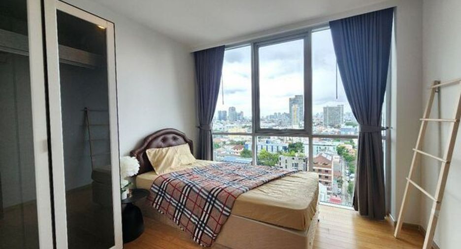 For rent 2 bedrooms condo in Chatuchak, Bangkok
