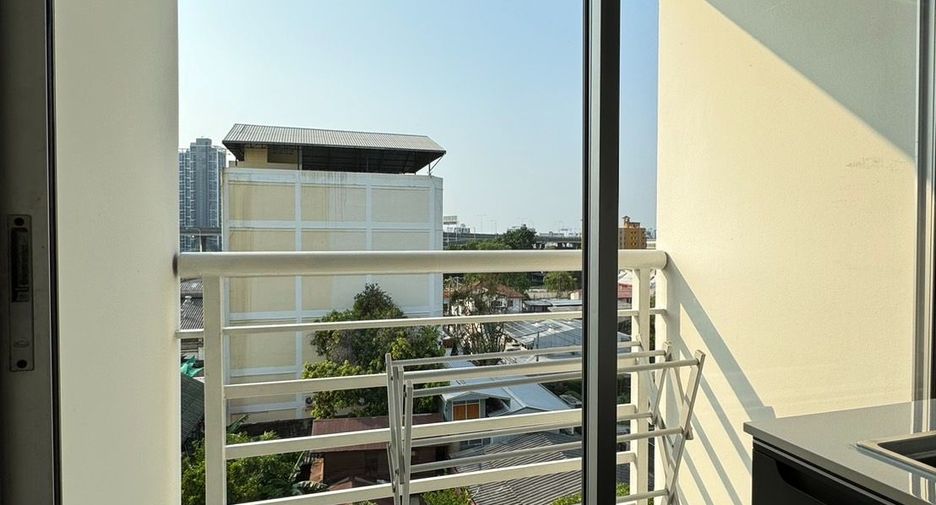 Condo en venta de 1 habitaciones en Phra Khanong, Bangkok