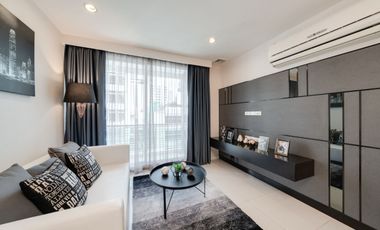 For rent 2 bedrooms condo in Bang Rak, Bangkok