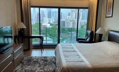 À vendre 2 chambres condo à Khlong Toei, Bangkok