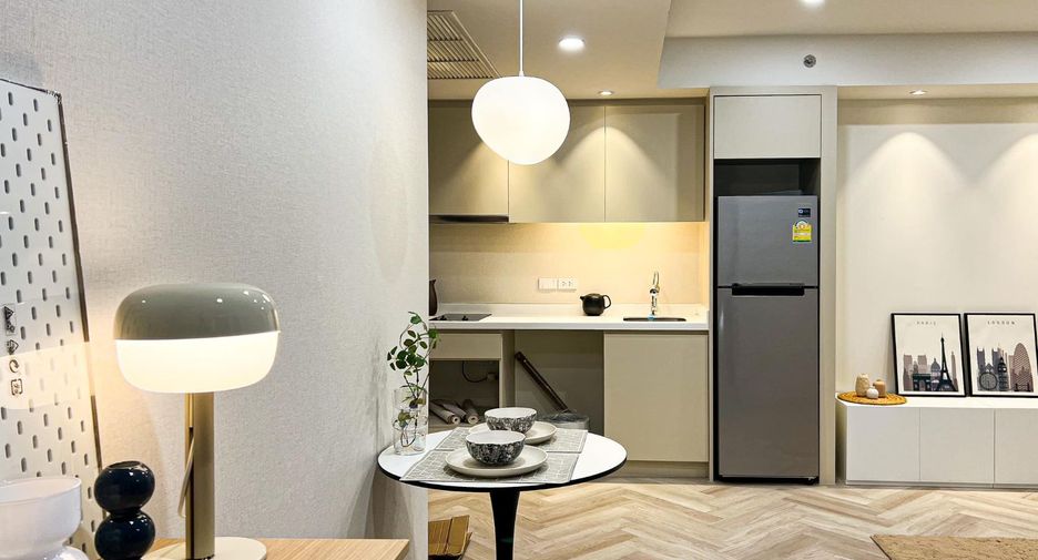 For rent and for sale 1 bed condo in Watthana, Bangkok