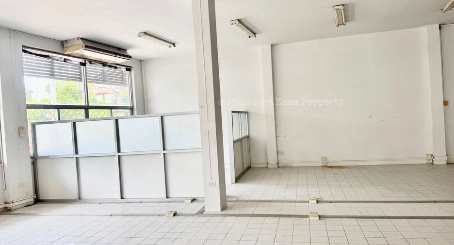 Oficina en alquiler en Si Racha, Chonburi