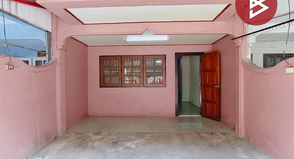 Casa adosada en venta de estudio en Bang Pa-in, Phra Nakhon Si Ayutthaya