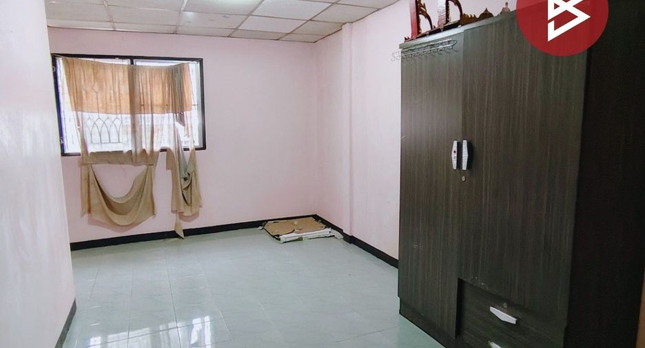 Casa adosada en venta de estudio en Bang Pa-in, Phra Nakhon Si Ayutthaya