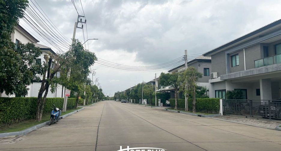 Casa en venta de 4 habitaciones en Sai Mai, Bangkok