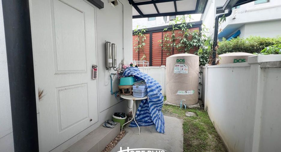 Casa en venta de 4 habitaciones en Sai Mai, Bangkok