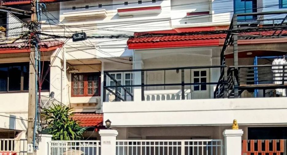Büro zur Miete und zum Kauf mit 4 Zimmer in Bang Kapi, Bangkok