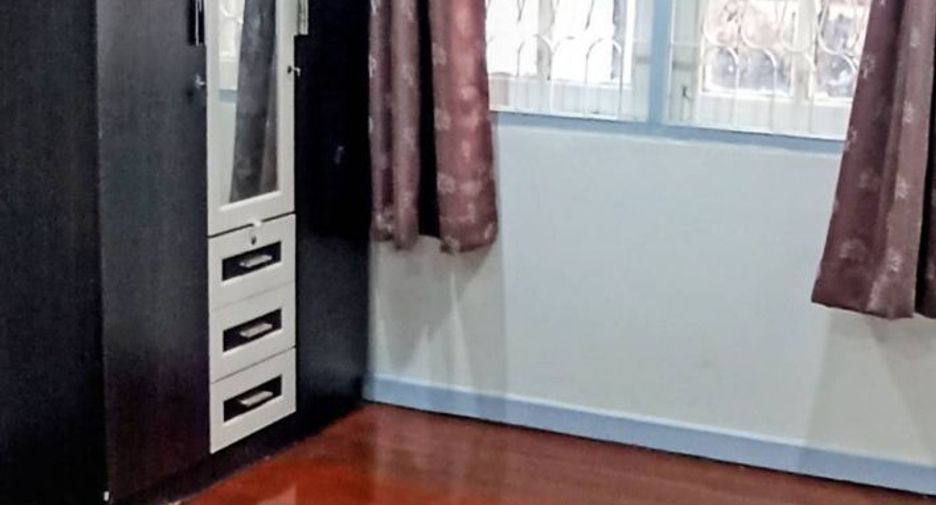 Büro zur Miete und zum Kauf mit 4 Zimmer in Bang Kapi, Bangkok