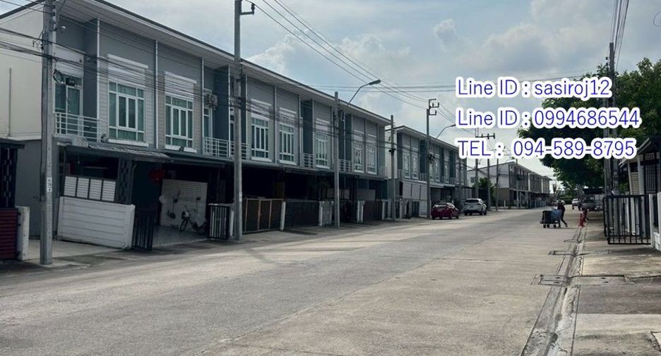 For sale 4 bedrooms townhouse in Bang Phli, Samut Prakan