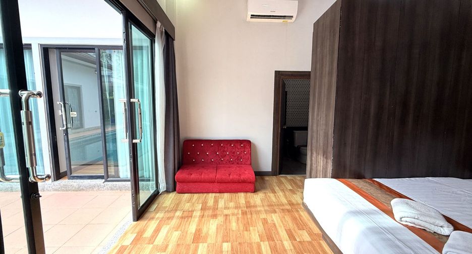 For sale 4 bedrooms villa in Mueang Krabi, Krabi