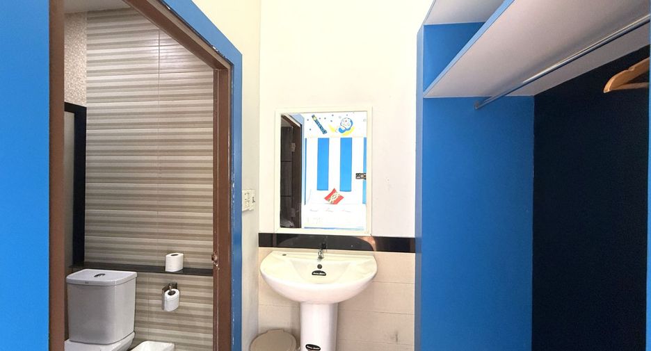 For sale 4 bedrooms villa in Mueang Krabi, Krabi