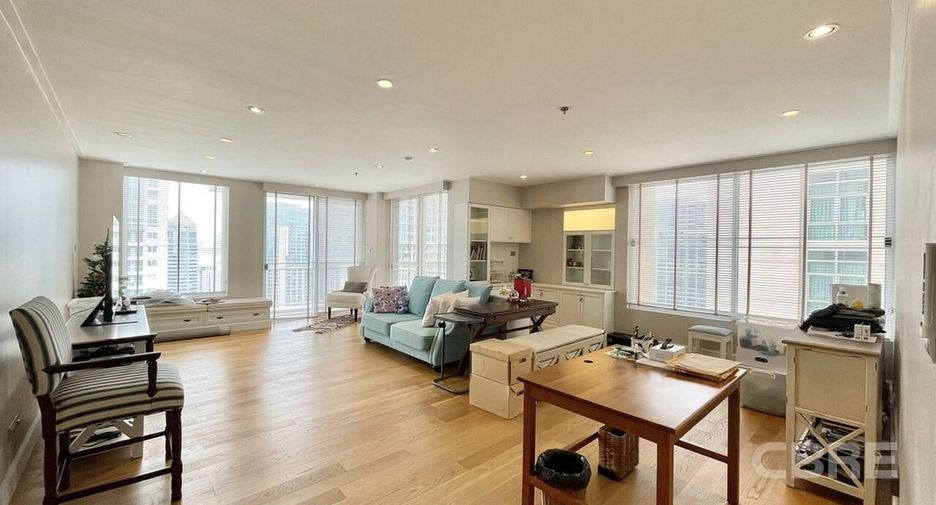 For sale 2 bedrooms condo in Pathum Wan, Bangkok