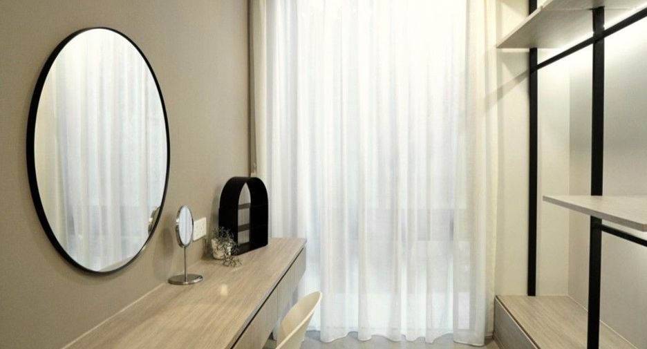 For rent and for sale 4 bedrooms house in Saphan Sung, Bangkok