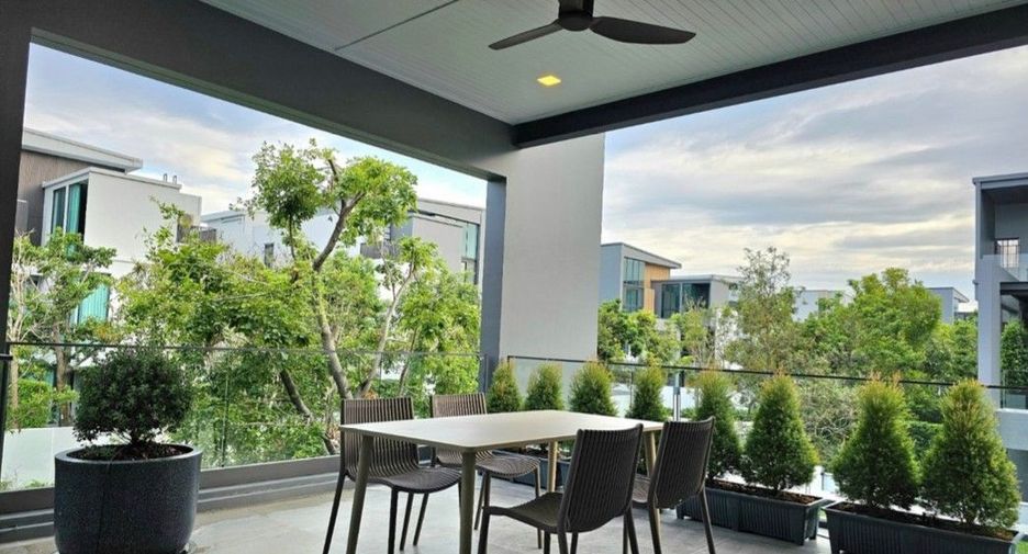 For rent and for sale 4 bedrooms house in Saphan Sung, Bangkok