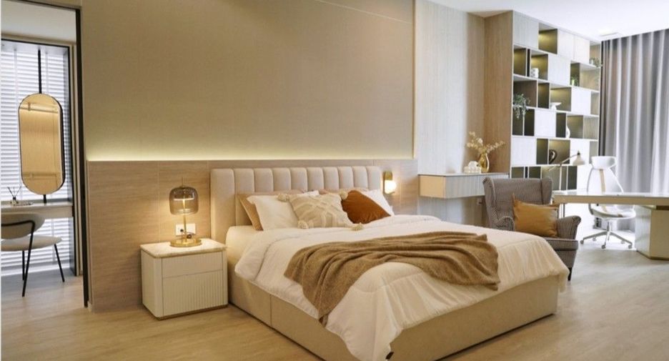 For rent and for sale 4 bedrooms house in Saphan Sung, Bangkok