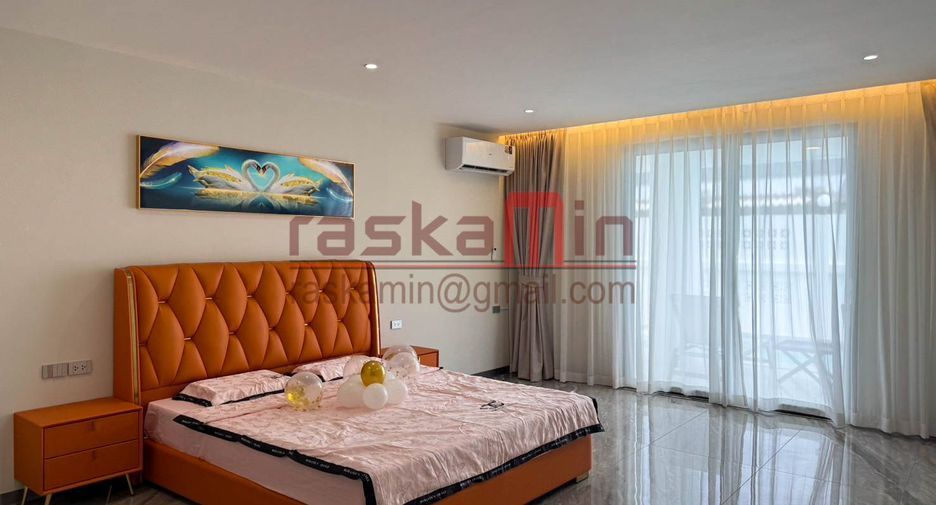 Haus zum Kauf mit 4 Zimmer in Bang Lamung, Chonburi