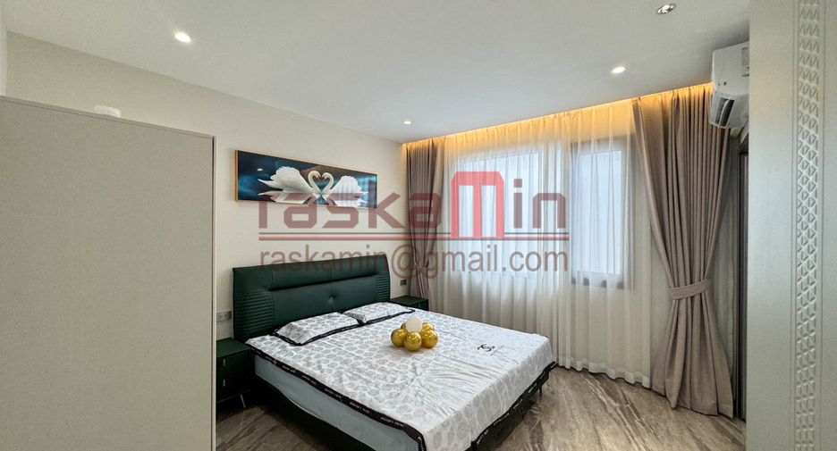 Haus zum Kauf mit 4 Zimmer in Bang Lamung, Chonburi