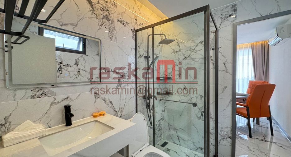 Haus zum Kauf mit 4 Zimmer in Bang Lamung, Chonburi