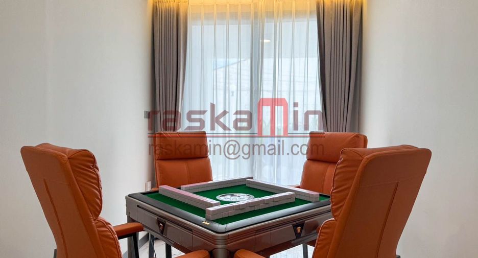 Haus zum Kauf mit 4 Zimmer in Bang Lamung, Chonburi